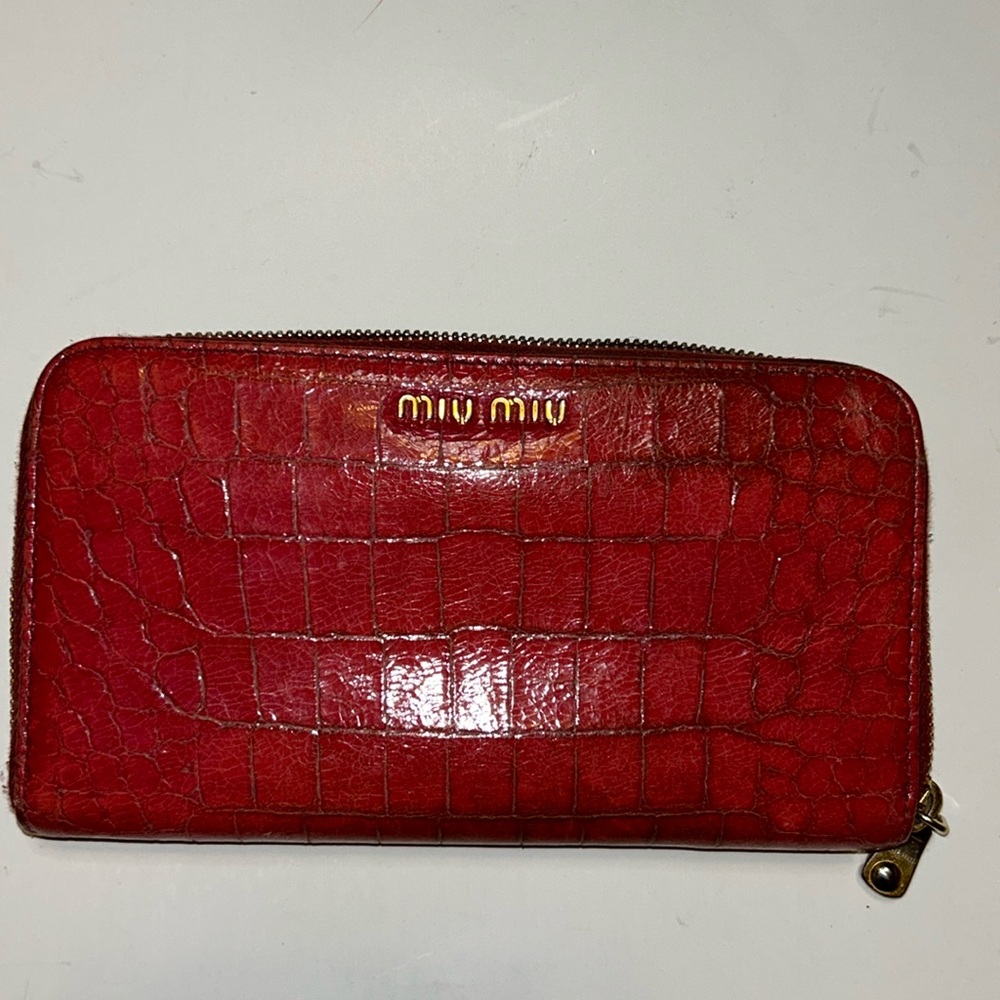 Miu Miu Red Croc-Embossed Zip Wallet